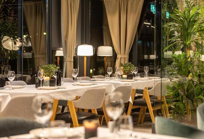 Отель Lms La Maison Suisse Döttingen