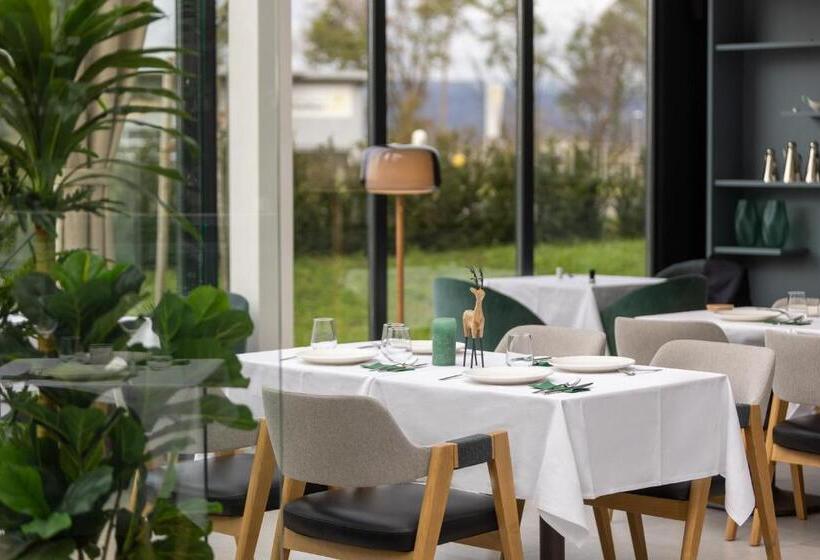 Отель Lms La Maison Suisse Döttingen