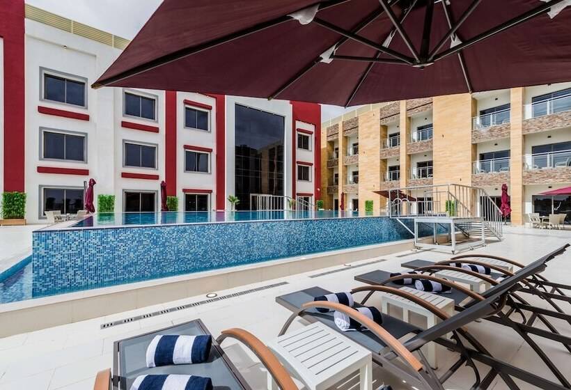 Отель Best Western Plus Al Qurayyat City Center