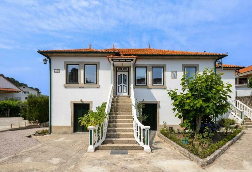 בית מלון כפרי Desassossego Suites