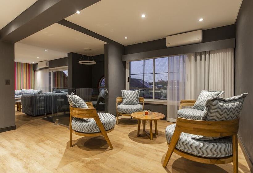 هتل Clayton Buenos Aires