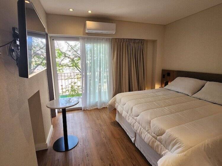 هتل Clayton Buenos Aires