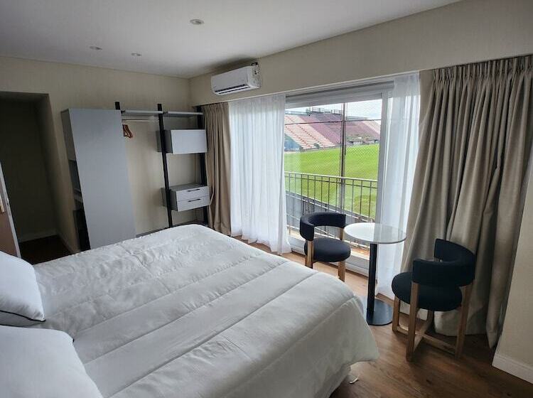 هتل Clayton Buenos Aires