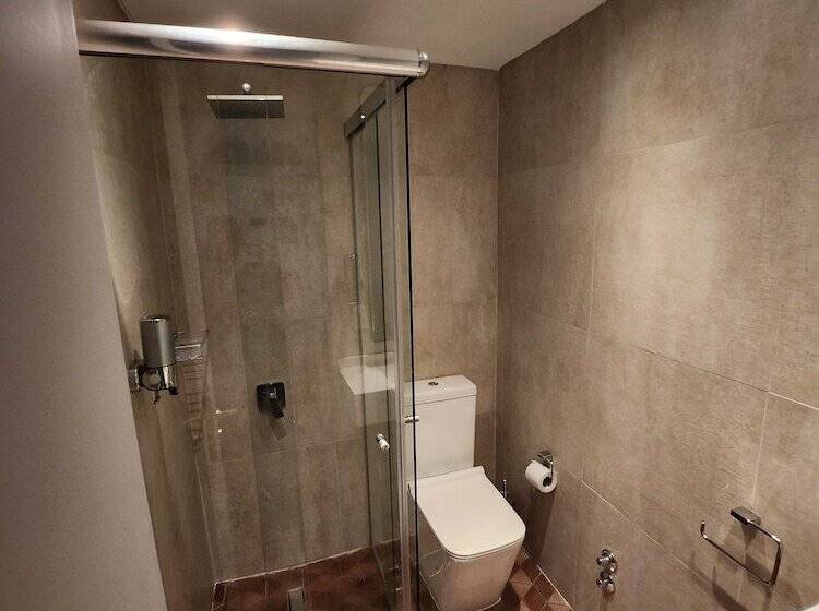 هتل Clayton Buenos Aires