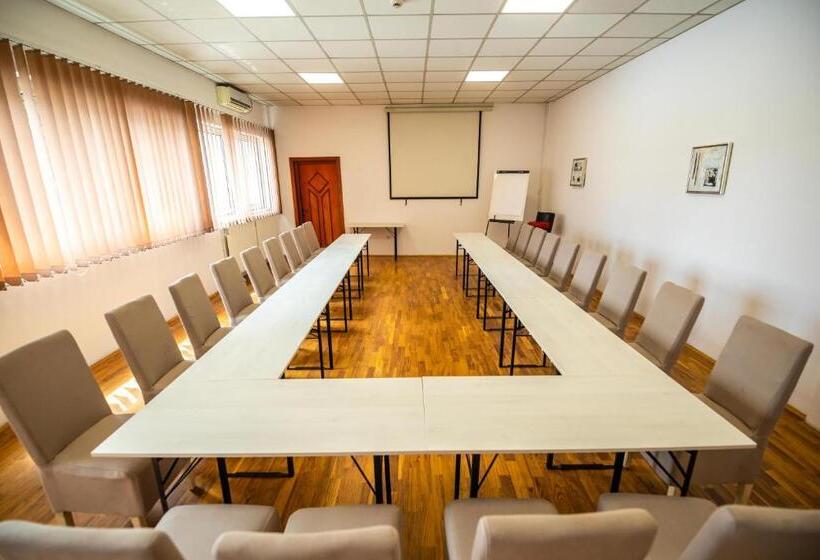 酒店 Emerald Boutique