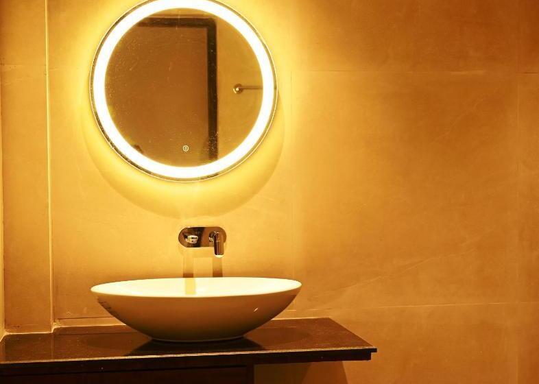 Hotel Ile Bay Resort