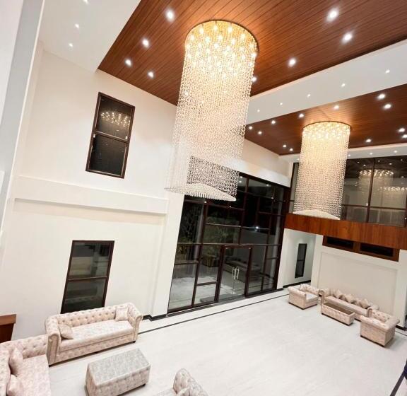 Hotel Ile Bay Resort