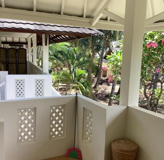 호텔 Juliantos By The Sea