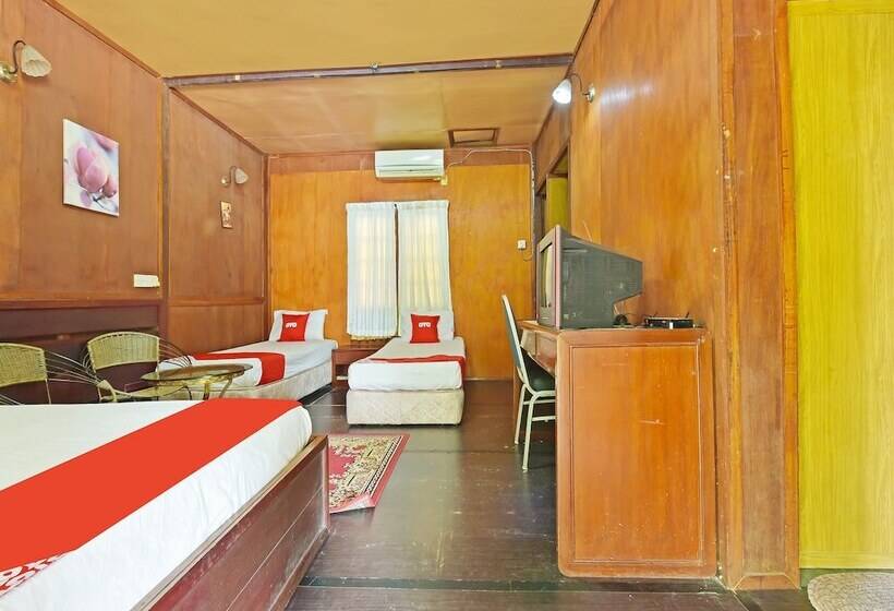 فندق Oyo 90595 Pelangi Beach Resort Cherating