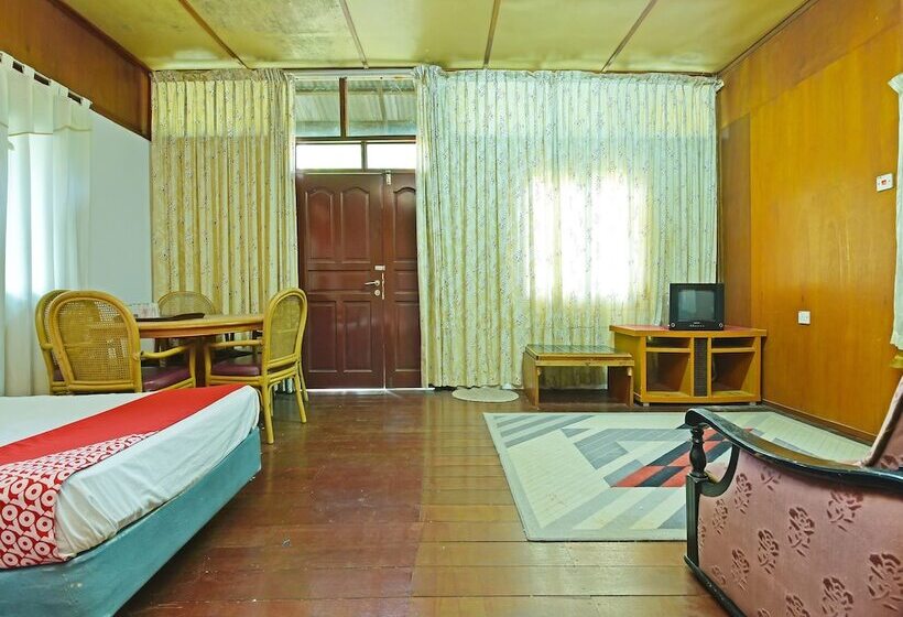 فندق Oyo 90595 Pelangi Beach Resort Cherating