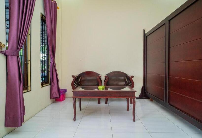 هتل Reddoorz Syariah @ Jalan Bukit Kaminting 2