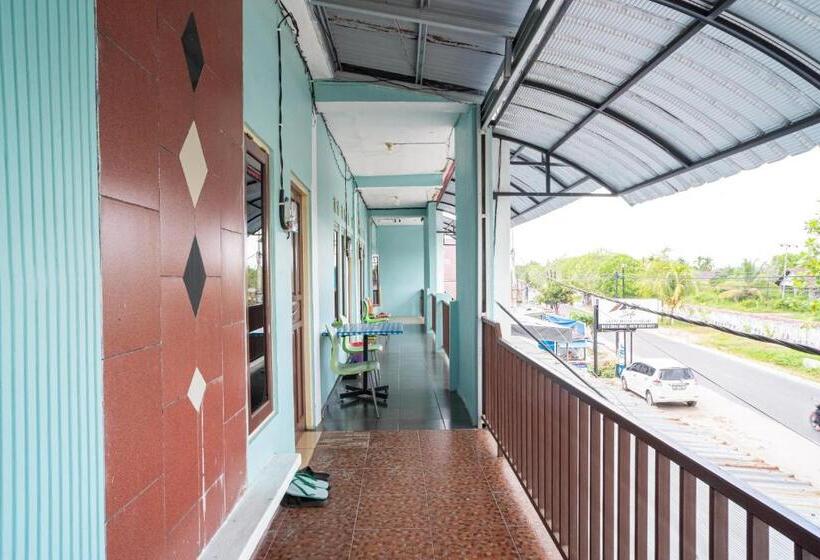 هتل Reddoorz Syariah @ Jalan Bukit Kaminting 2