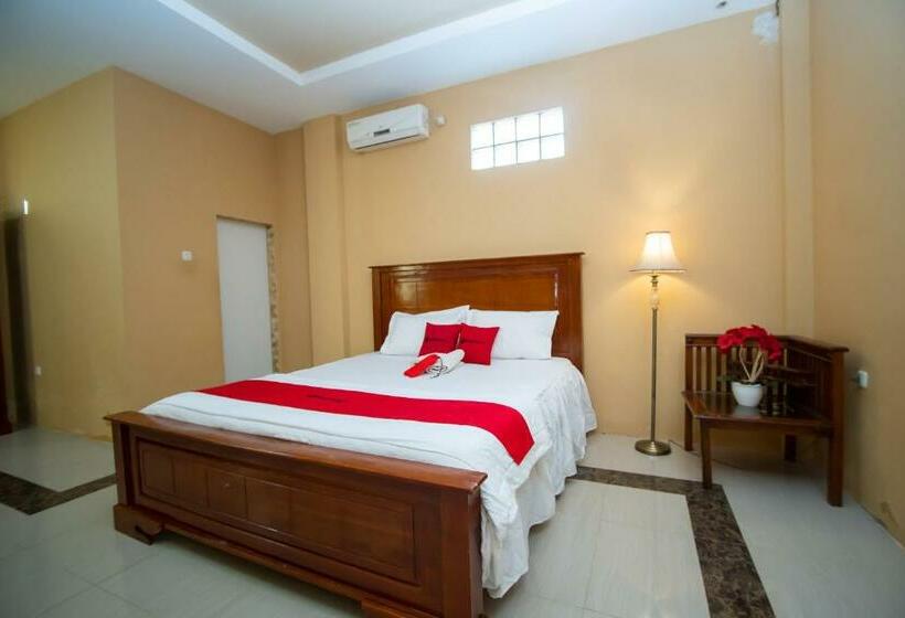 호텔 Reddoorz Syariah @ Jalan Gajah Mada Meulaboh