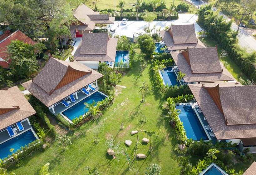 ホテル The Casita Phuket
