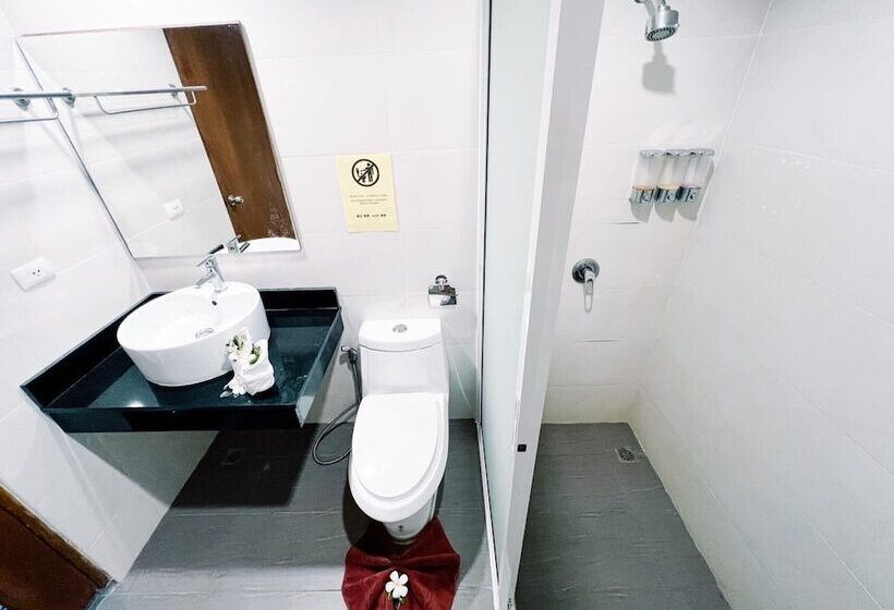 ホテル The Casita Phuket