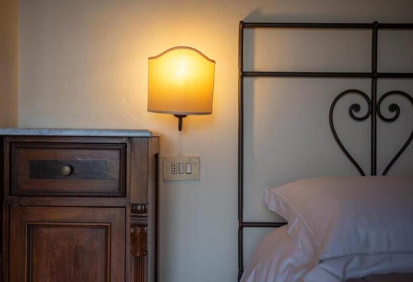 Отель Villa Il Fienile Il Sole Verde