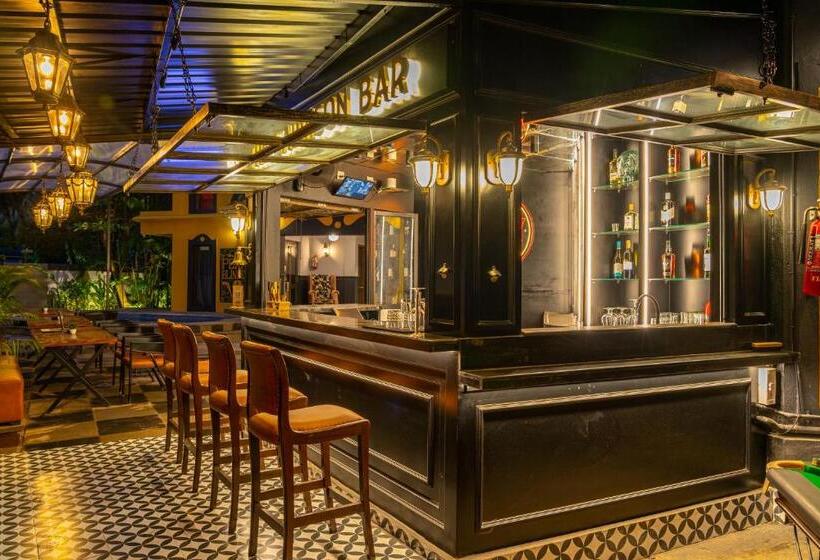 Whoopers Boutique Hotel, Anjuna