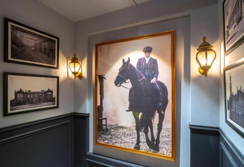 Whoopers Boutique Hotel, Anjuna