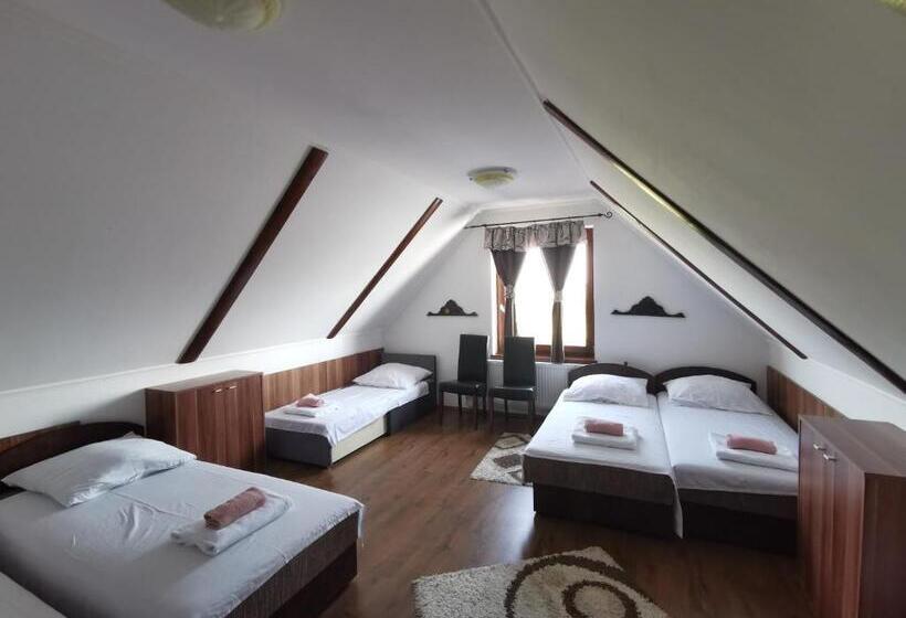 Merlot Borhotel és Látványpince