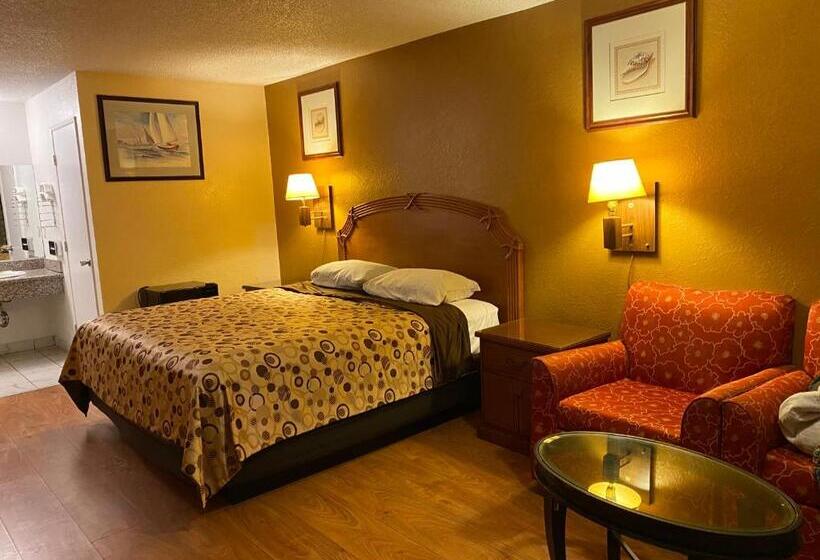 モーテル Howard Johnson By Wyndham Azusa