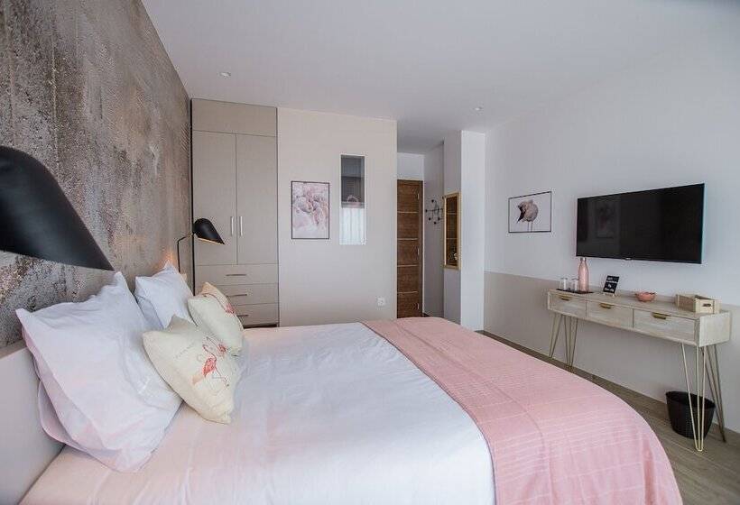 膳宿费 Océane Guest House   Adults Only