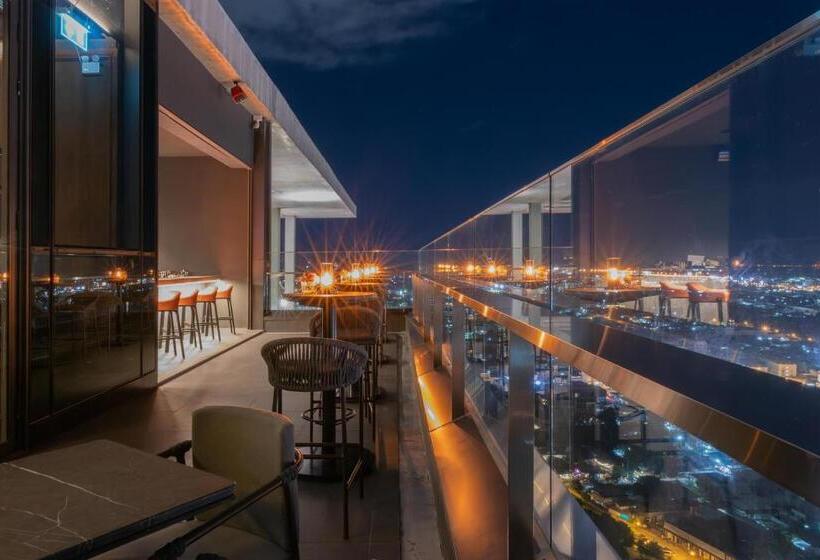 Ad Lib Hotel Khon Kaen