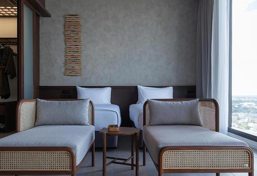 Ad Lib Hotel Khon Kaen