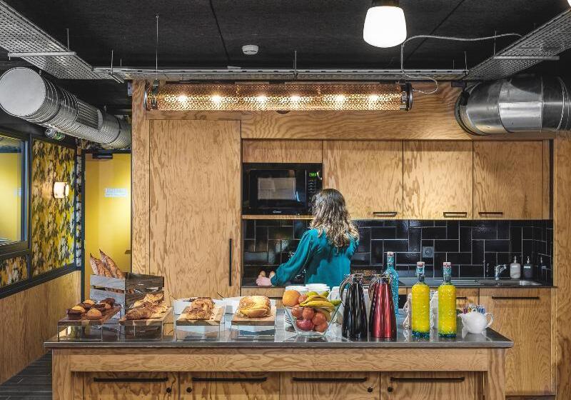 فندق Eklo Paris Roissy Cdg Airport