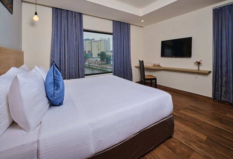 Essentia Premier Hotel Chennai Omr