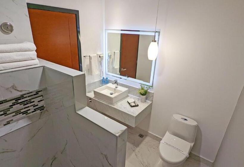 فندق Fray Select