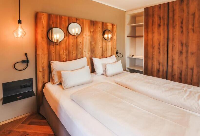 Otel Kh1897 I Kirchenwirt Hofer