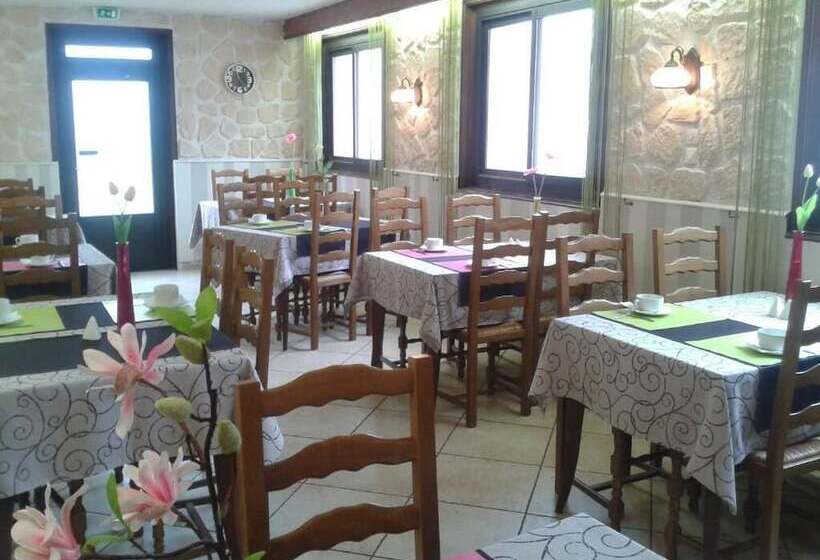 ホテル Le Merle Blanc