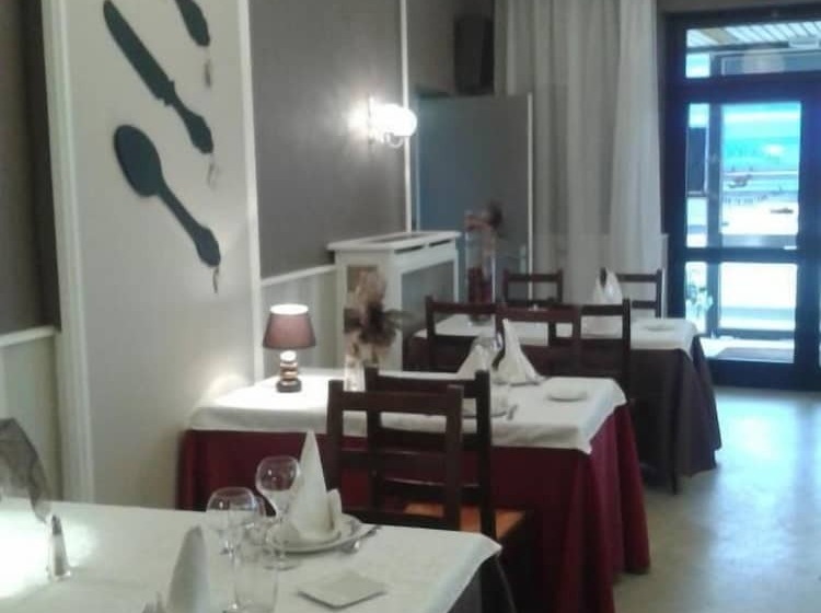 ホテル Le Merle Blanc