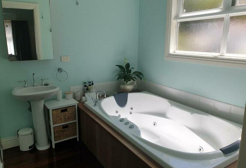 פנסיון Rosebank Guesthouse