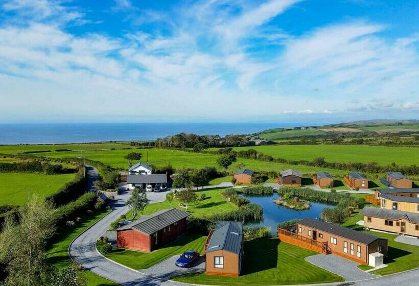 منتجع Seven Springs