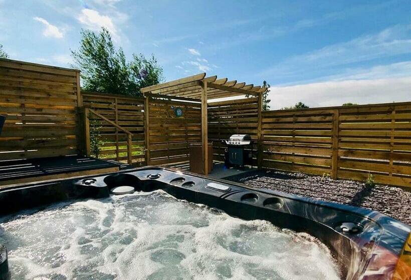 منتجع Seven Springs