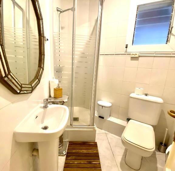 Общежитие Alani Montjuic