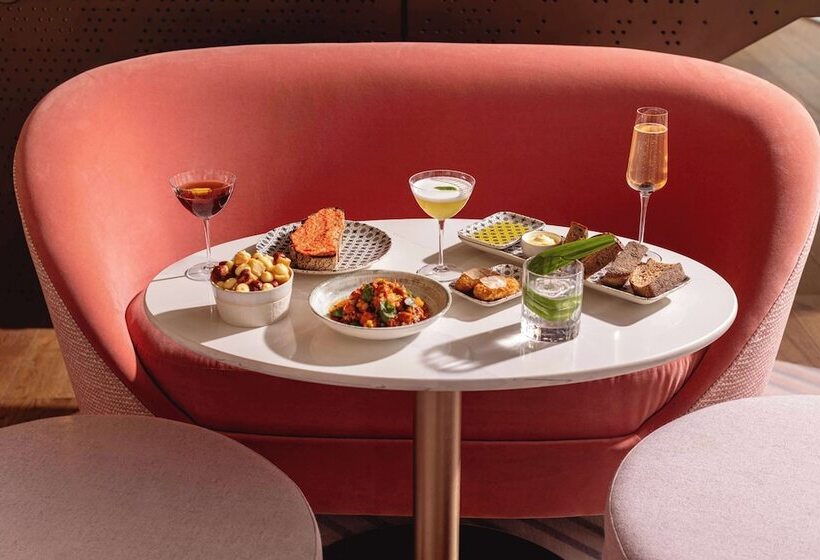 Art Otel London Battersea Power Station, Powered By Radisson Hotels