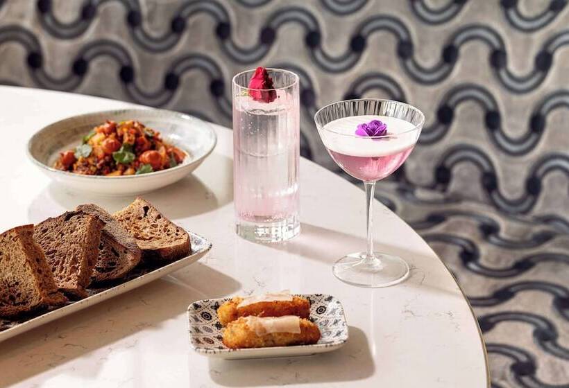 Art Otel London Battersea Power Station, Powered By Radisson Hotels