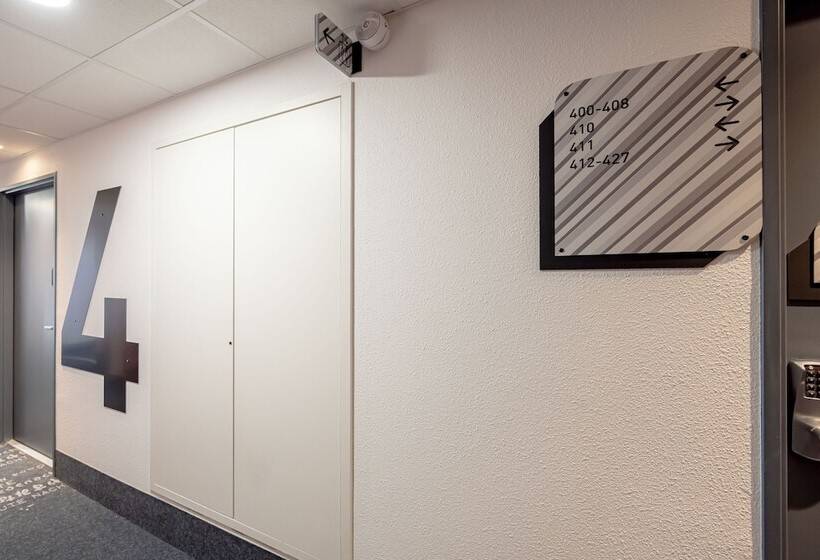 B&b Hotel Toulon Centre Gare