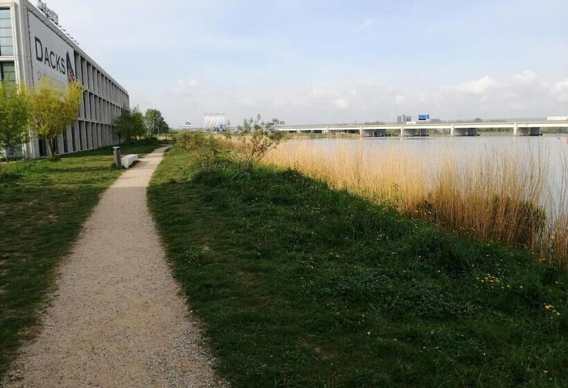 تختخواب و صبحانه All You Need, A Comfy Place