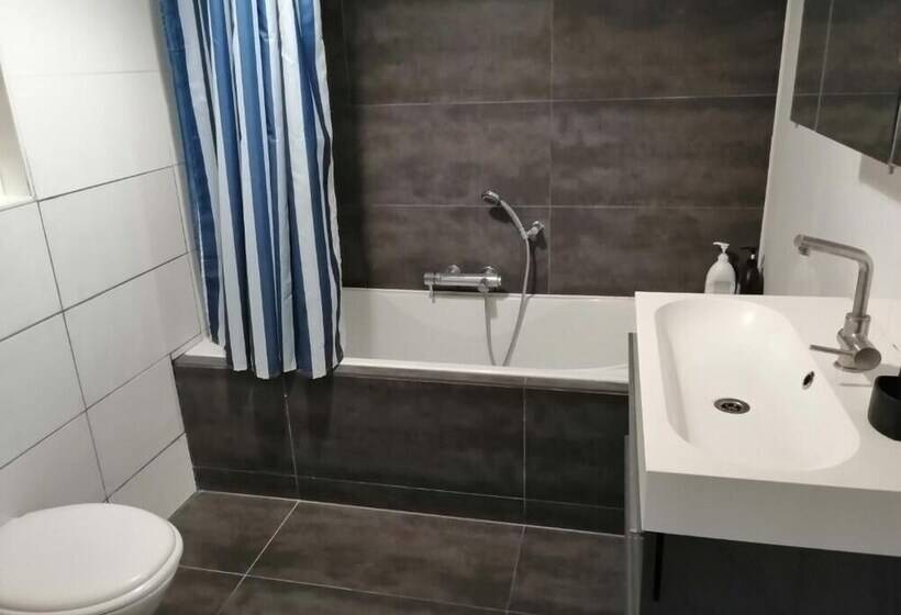 تختخواب و صبحانه All You Need, A Comfy Place