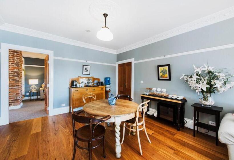 민박 Enfield House Mudgee