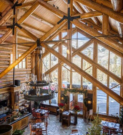 Blue Collar Boutique: Affordable Adventure