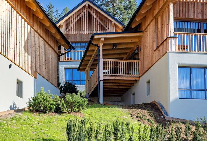 Hideaway Hotel Montestyria Chalets & Suiten