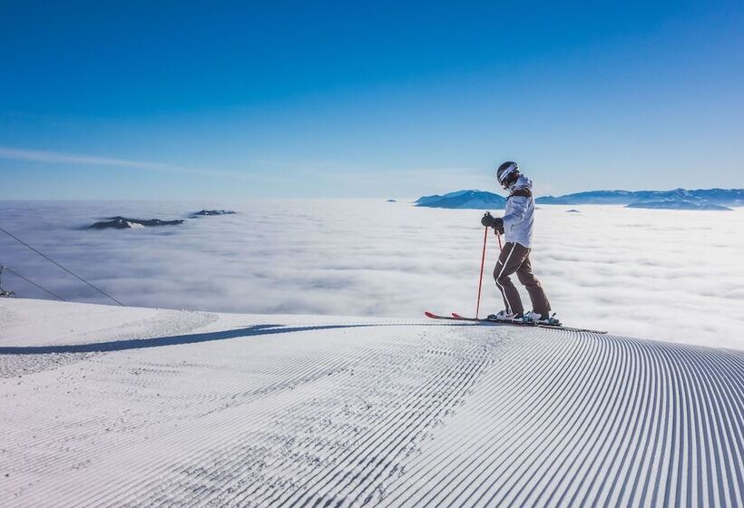 Hideaway Hotel Montestyria Chalets & Suiten