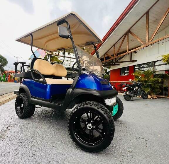 Отель Adventure Lodge