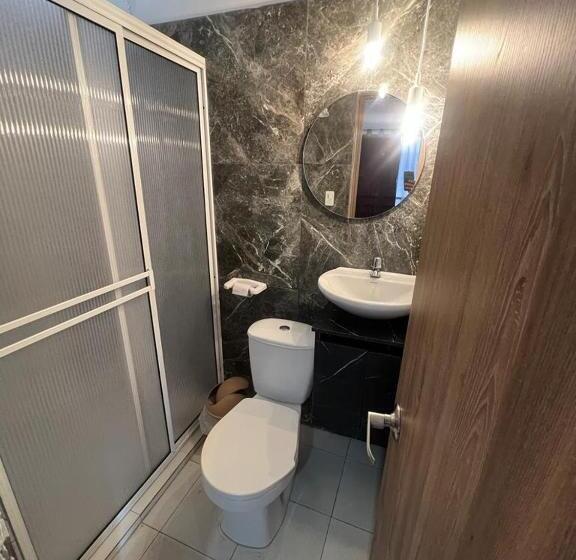 בית מלון כפרי Almalu