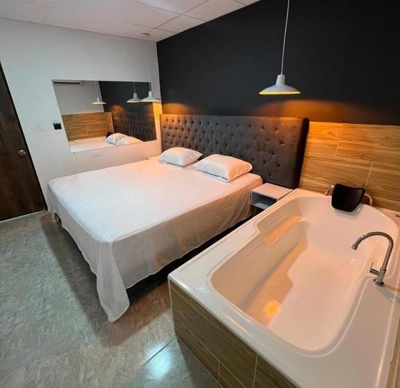 בית מלון כפרי Almalu