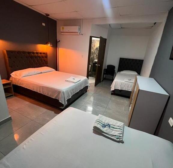 בית מלון כפרי Almalu